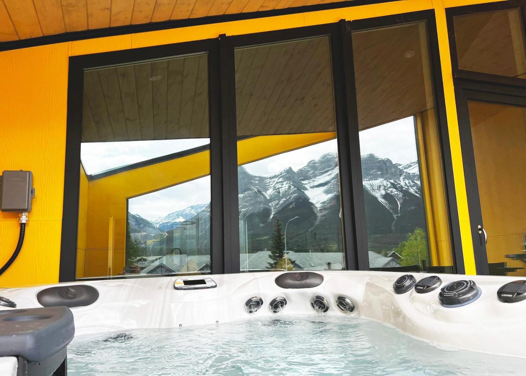 Raven'S Peak 105 - Ultra Luxe Mountain Retreat Villa Canmore Ngoại thất bức ảnh